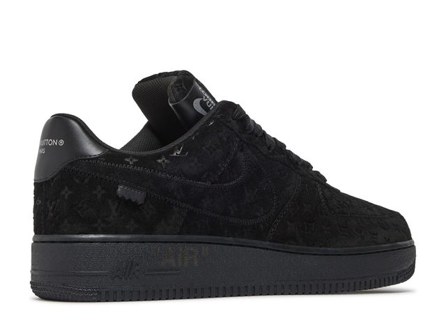 AF 1 Low x LV 'Triple Black'