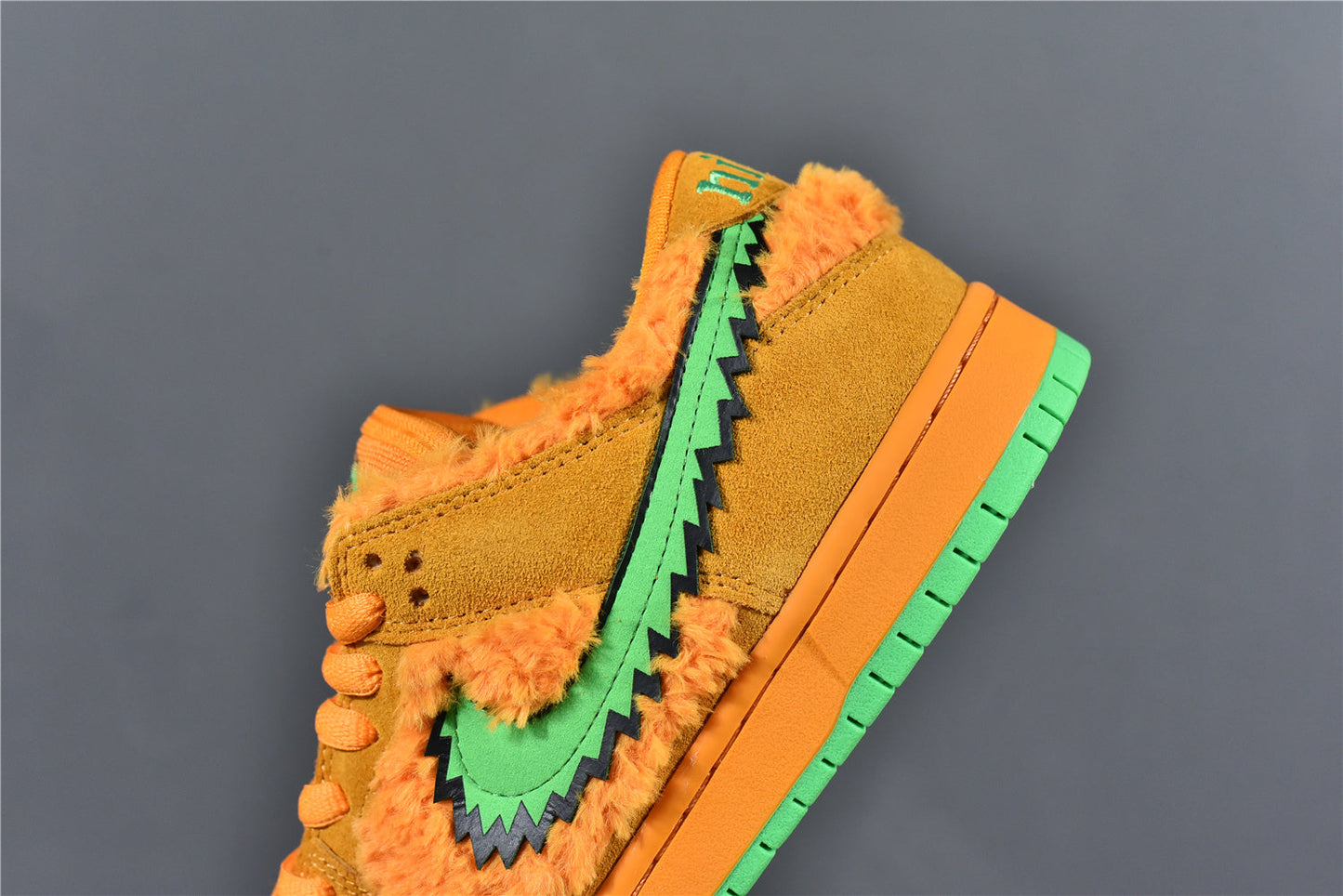 SB Dunk Low x Grateful Dead 'Orange'
