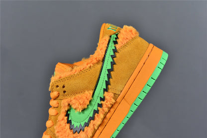 SB Dunk Low x Grateful Dead 'Orange'