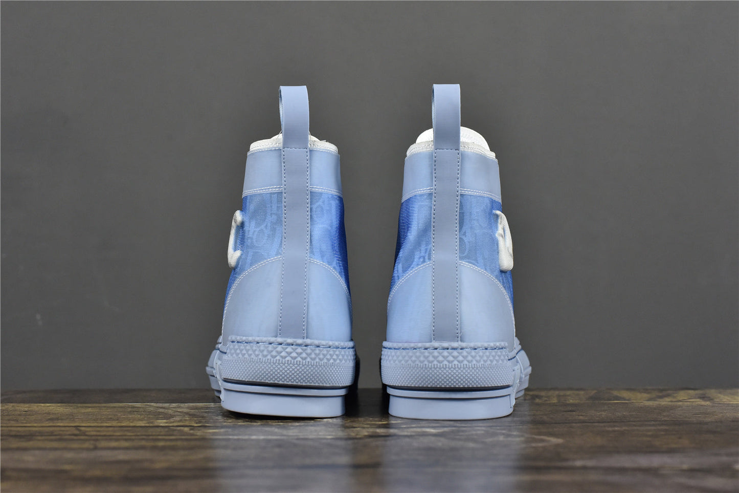 D!OR B23 High-Top Light Blue