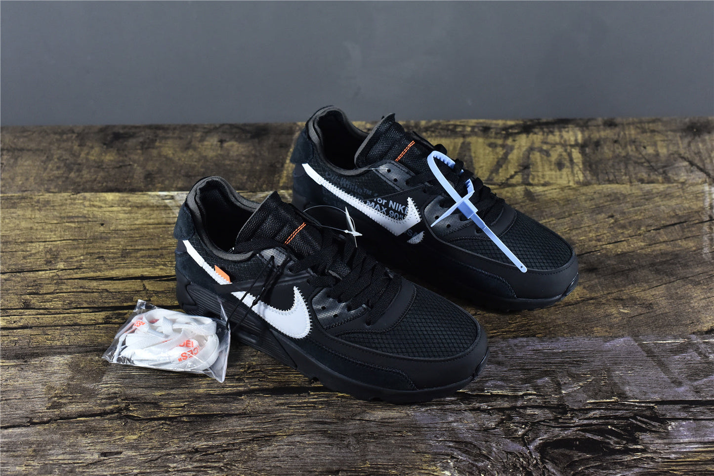 Off-White Air Max 90 Black