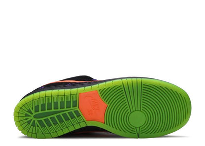 SB Dunk Low 'Night of Mischief'