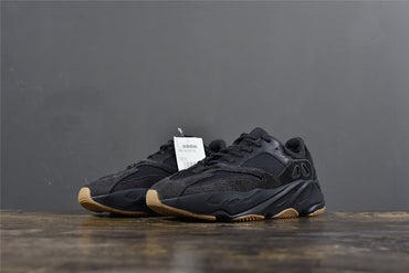 YBoost 700 'Utility Black'