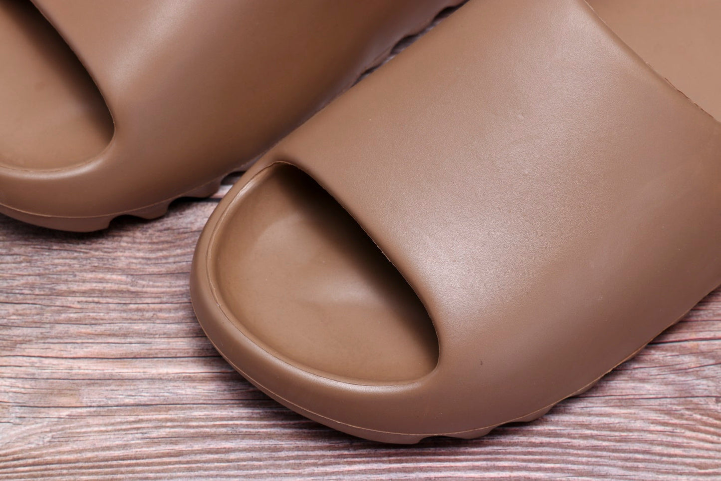 Yeezy Slide Core