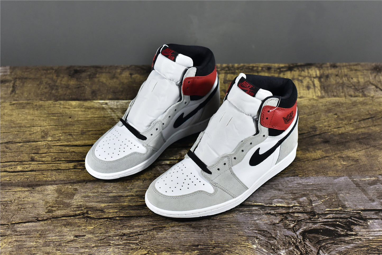 AJ 1 High 'Smoke Grey'