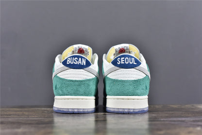 SB Dunk Low x Kasina 'Neptune'