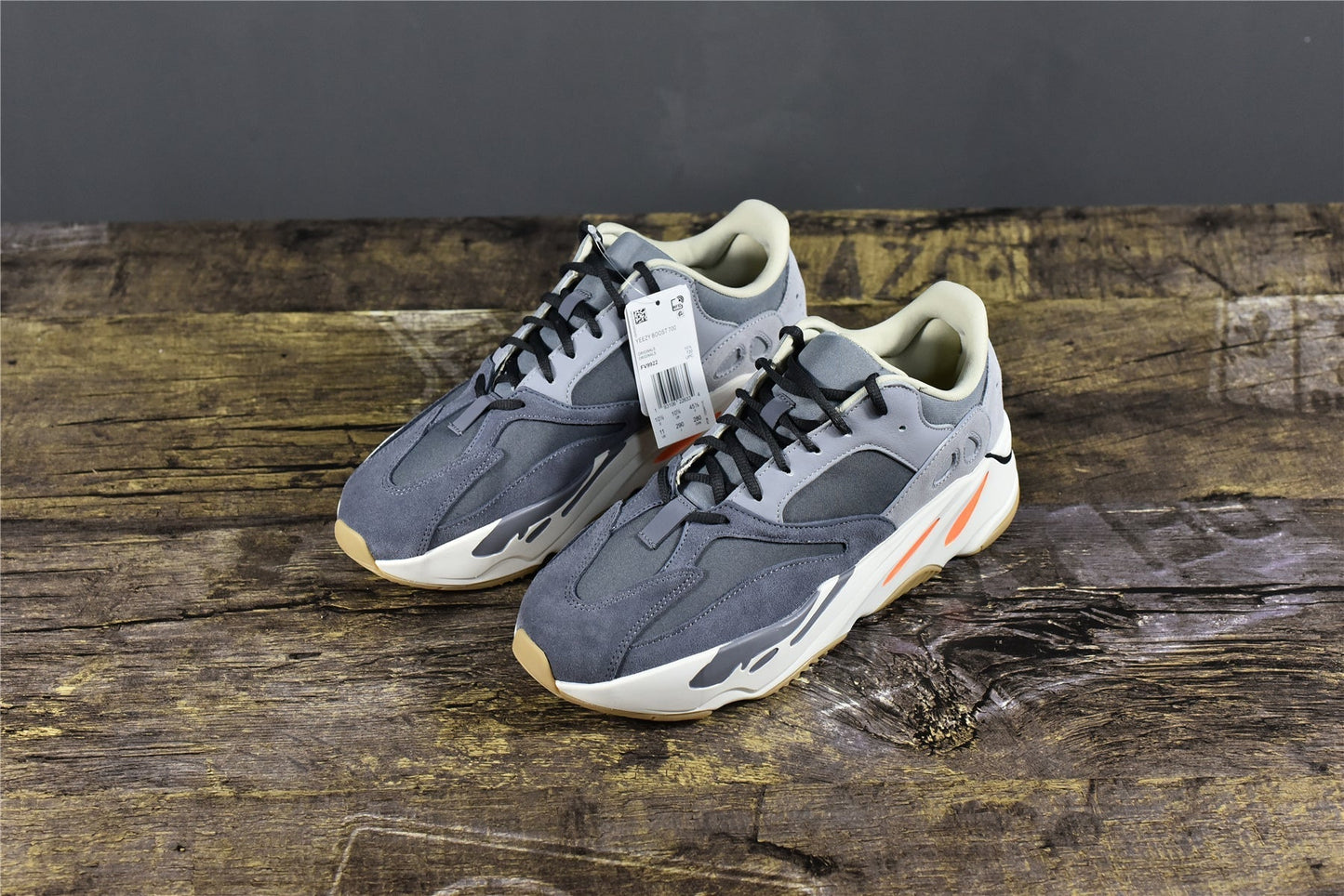 YBoost 700 'Magnet'