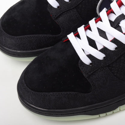 SB Dunk Low 'League Of Legends Pro League'