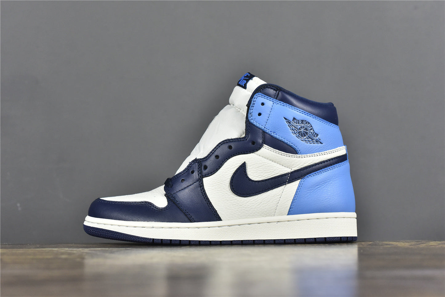 AJ 1 High 'Obsidian'