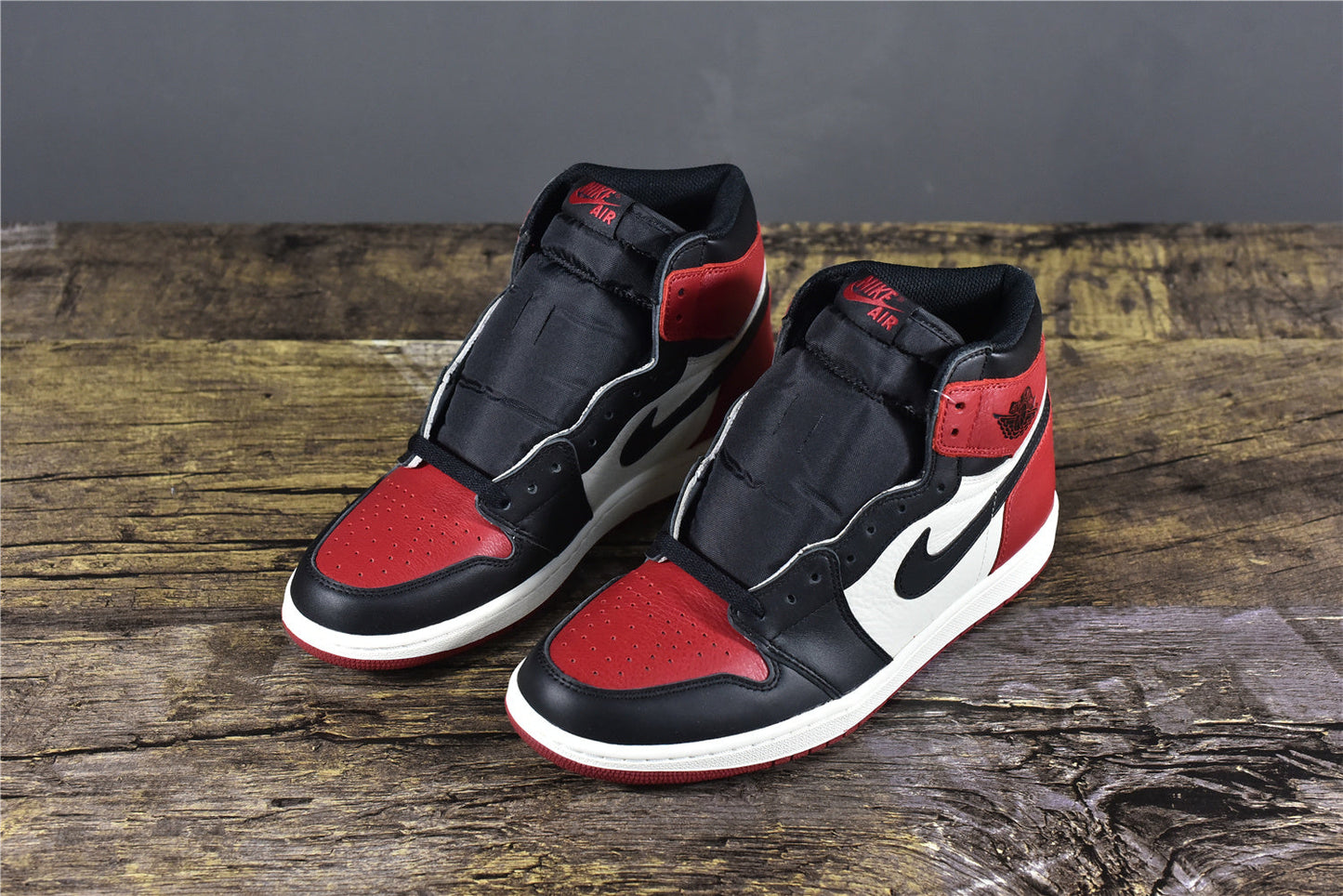 AJ 1 High 'Bred Toe'