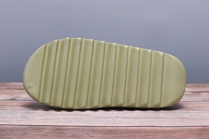 Yeezy Slide Resin