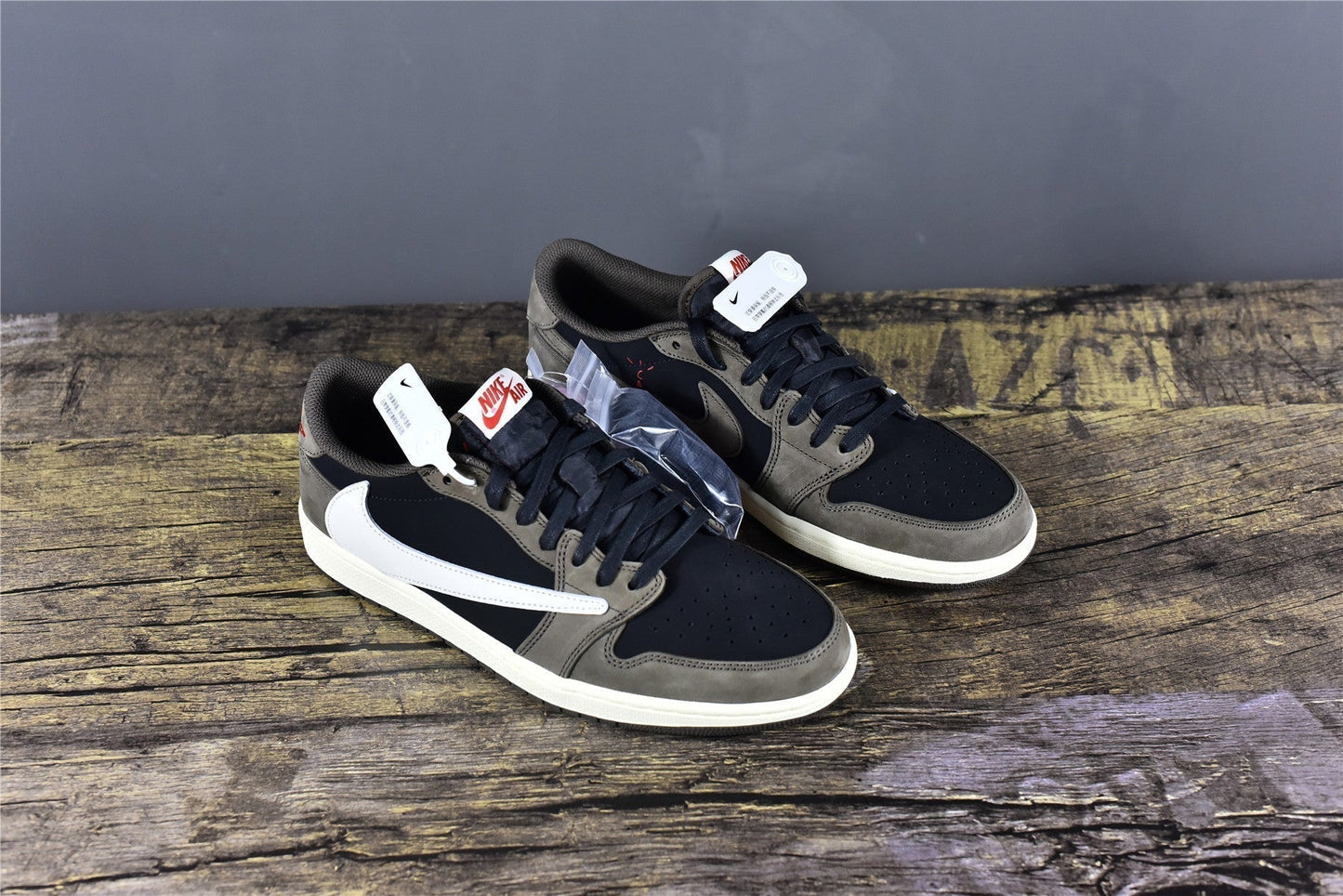AJ 1 Low x Travis Scott 'Dark Mocha'