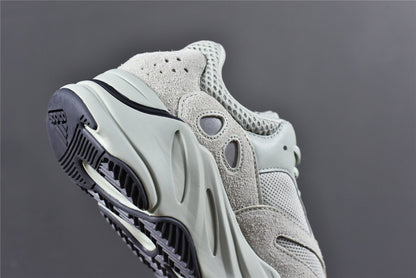 YBoost 700 'Salt'