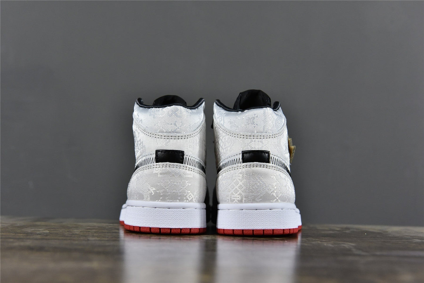 AJ 1 Mid x CLOT 'Fearless'