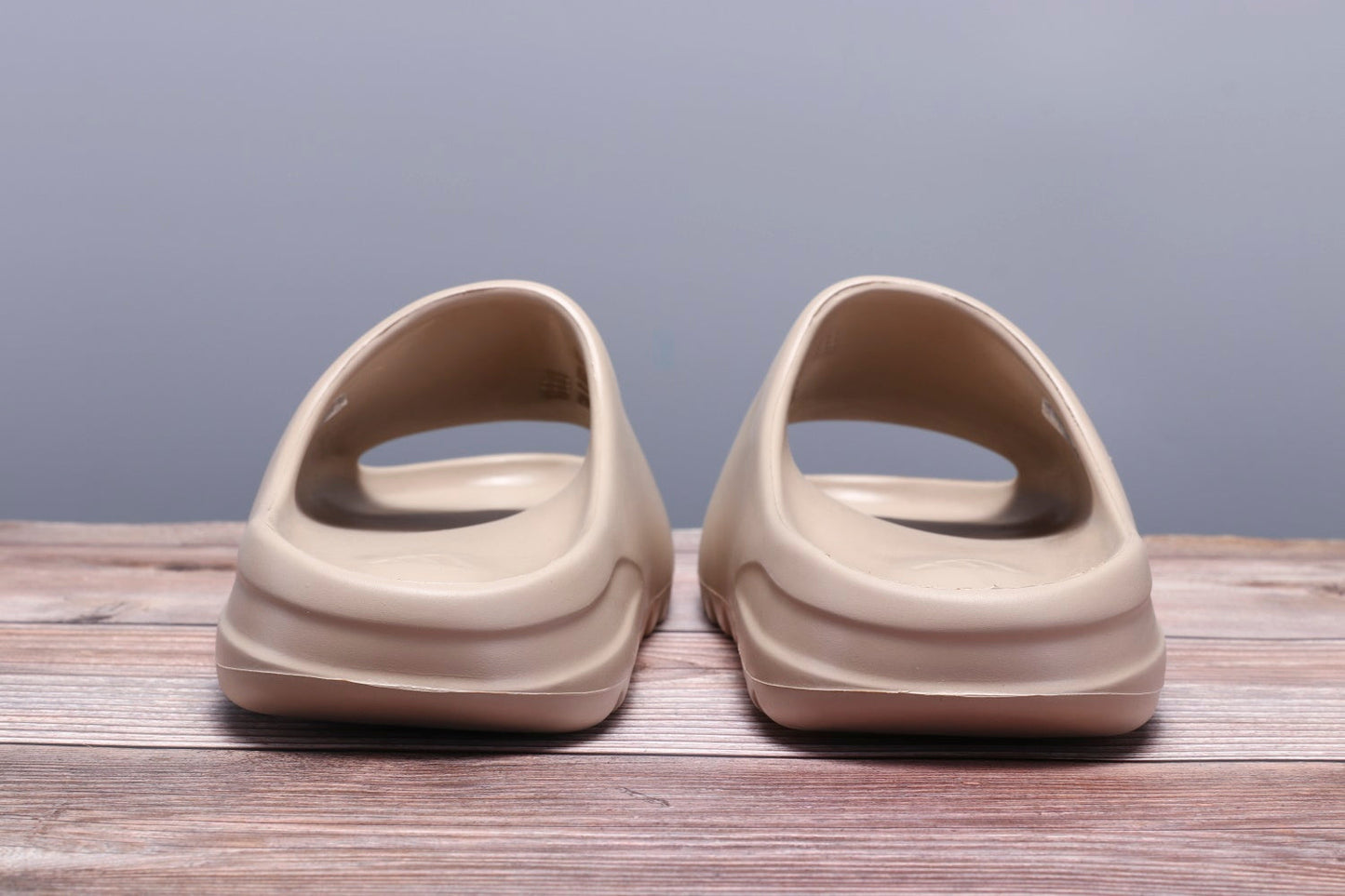 Yeezy Slide Pure