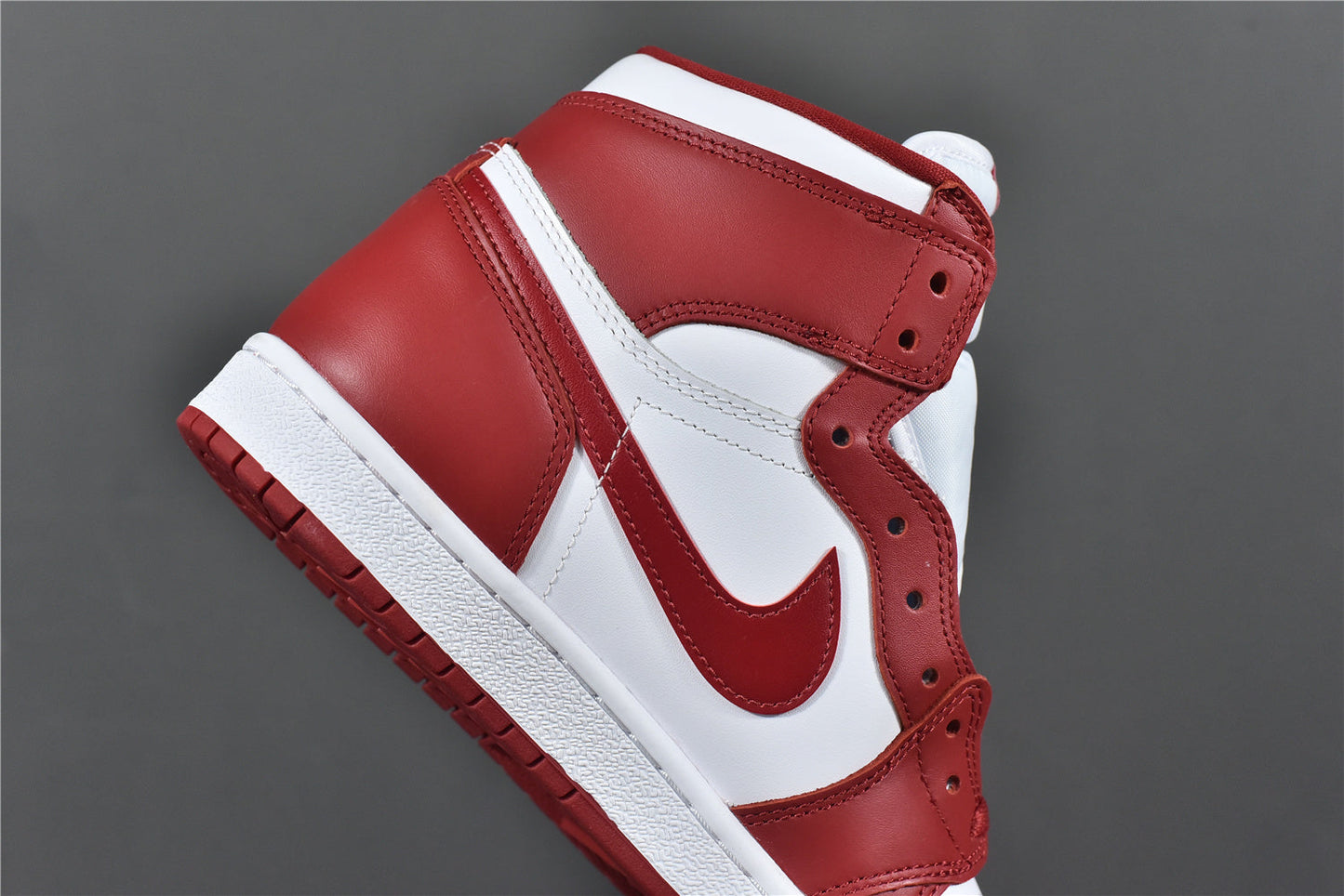AJ 1 High '85 New Beginnings'