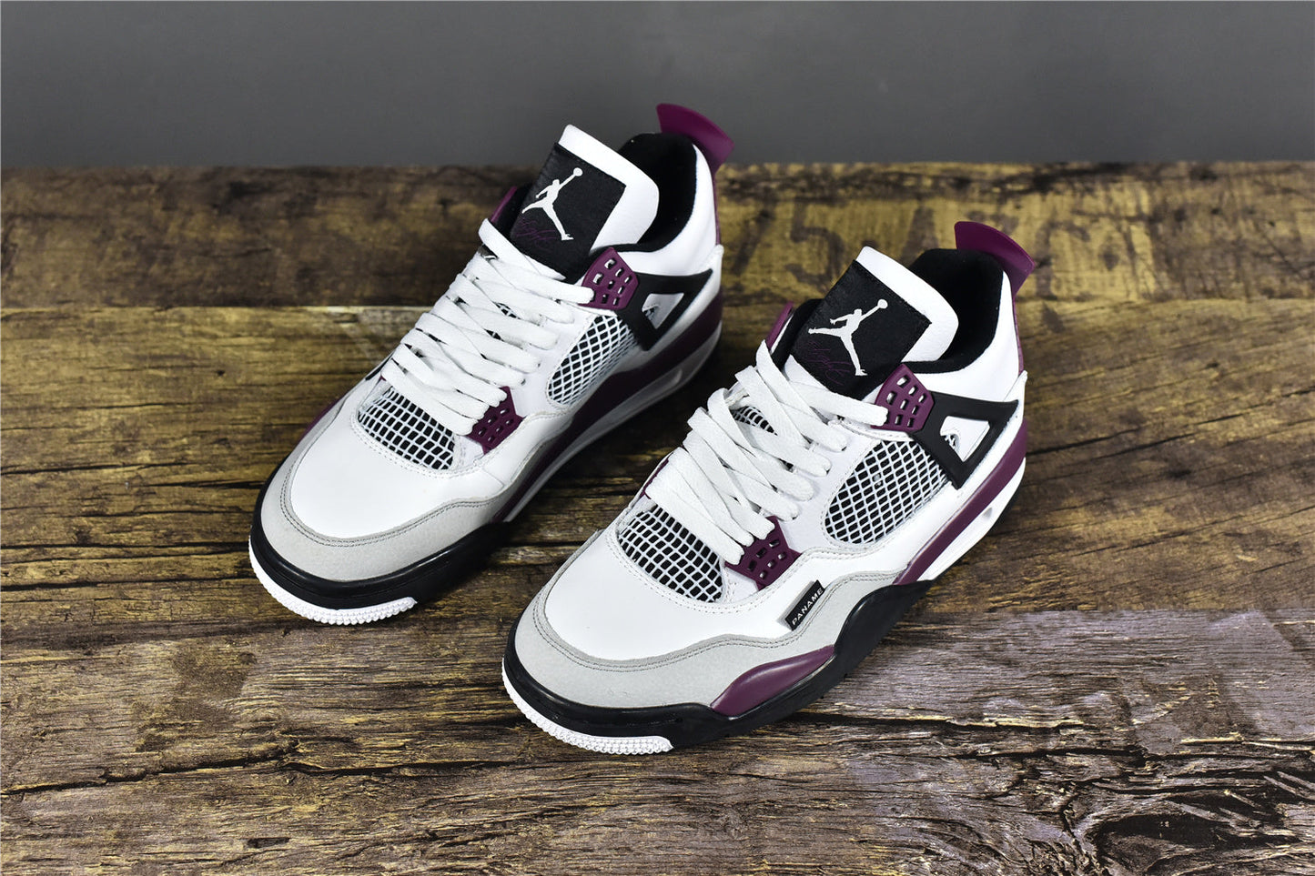 AJ 4 'Paris Saint Germain'