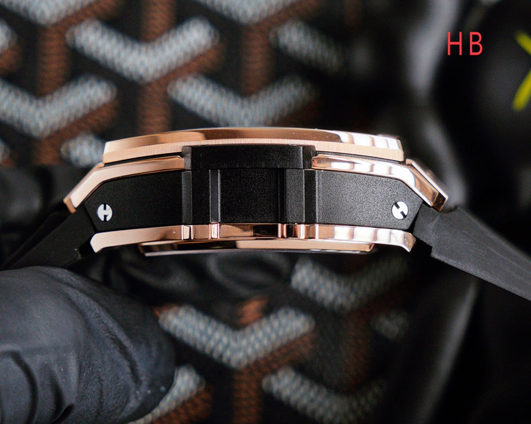 HBT Chronograph - Rosegold - Black Rubber- Automatic - 42*52mm