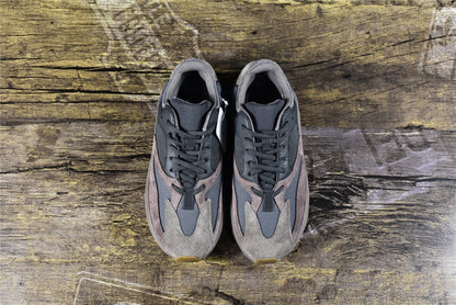 YBoost 700 'Mauve'