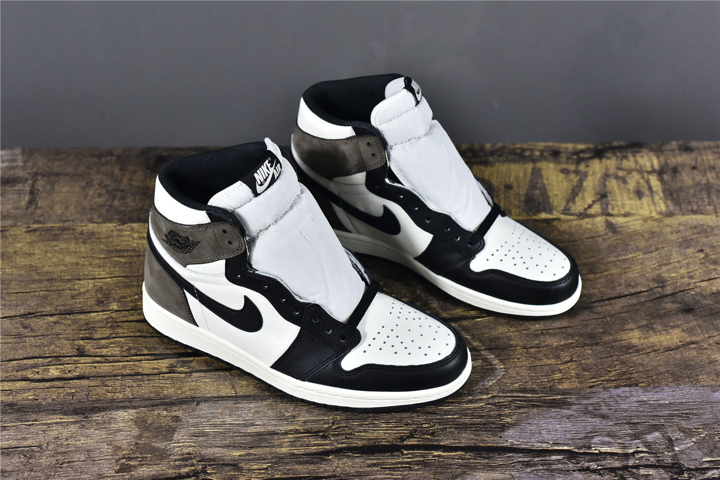 AJ 1 High 'Mocha'
