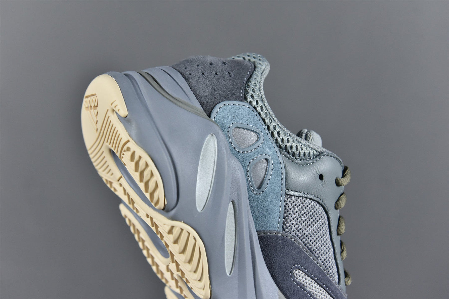 YBoost 700 'Teal Blue'