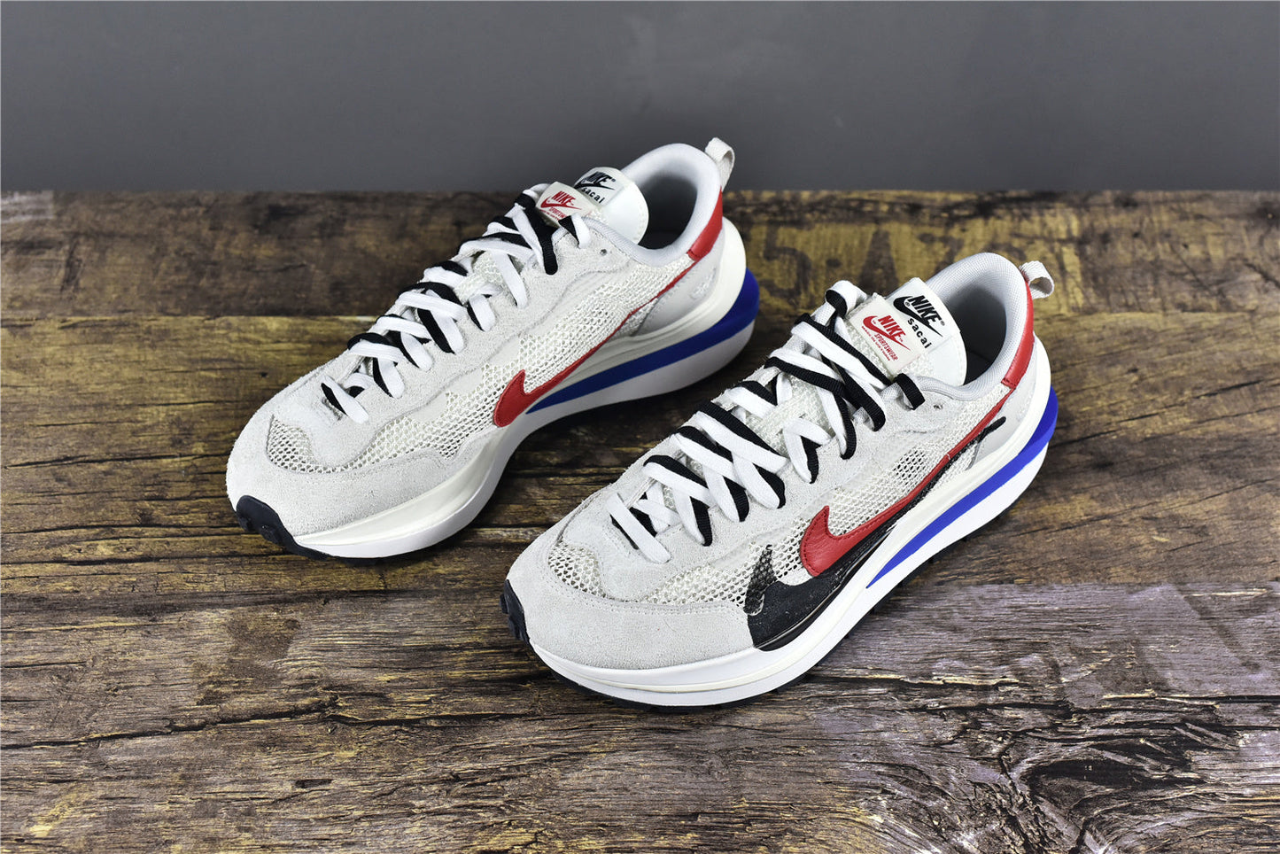 Sacai Vaporwaffle Sail/Light Bone