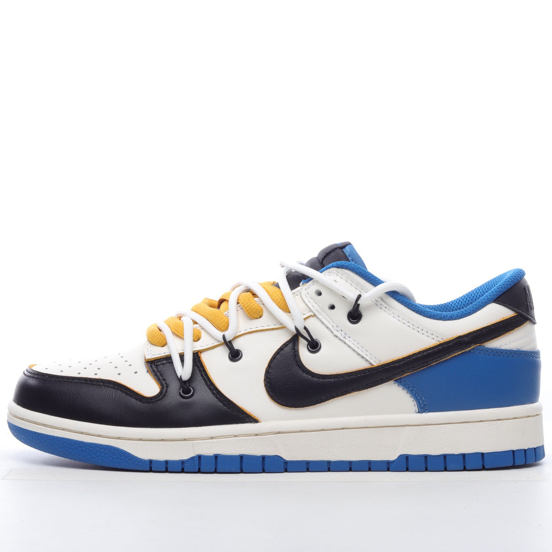 SB Dunk low OW