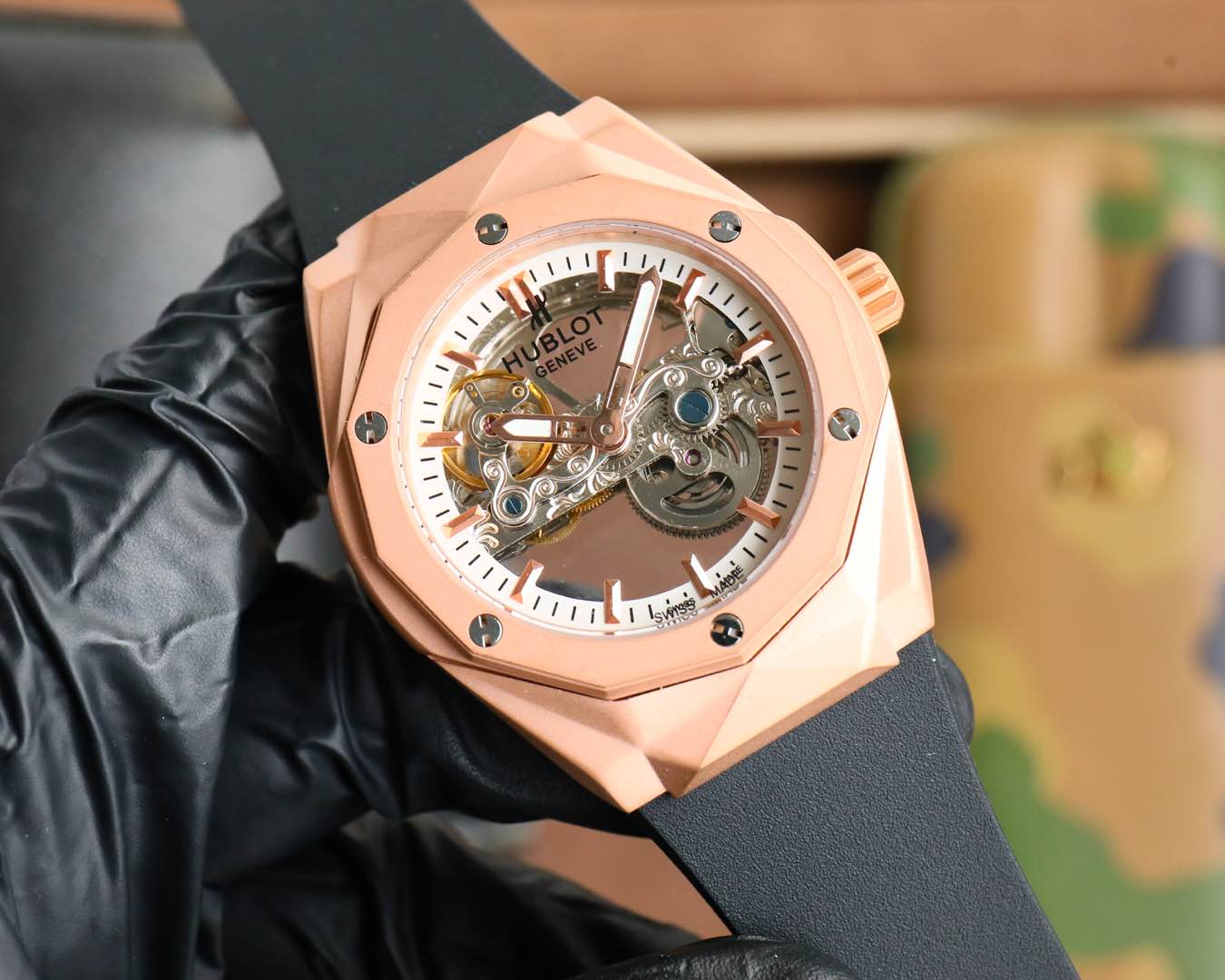 HBT Rosegold Hollow - Black Rubber - Automatic - 45mm
