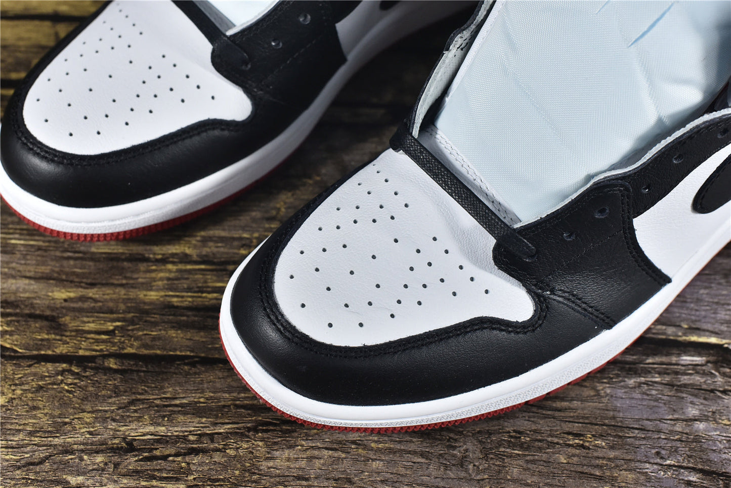 AJ 1 High 'Satin Black Toe'