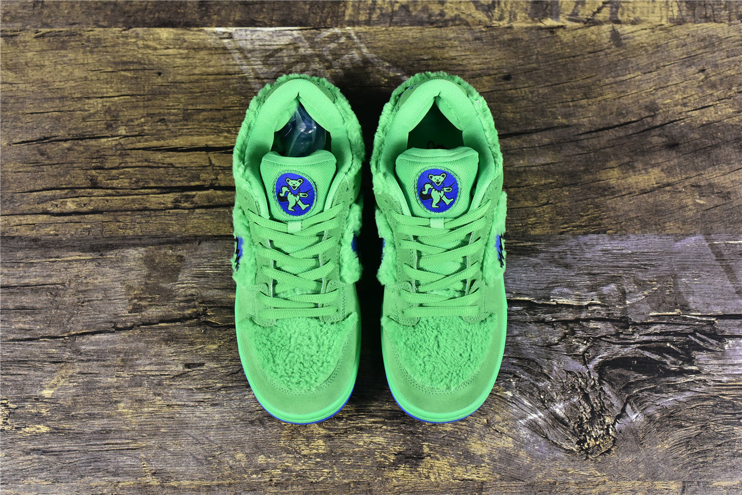 SB Dunk Low x Grateful Dead 'Green'