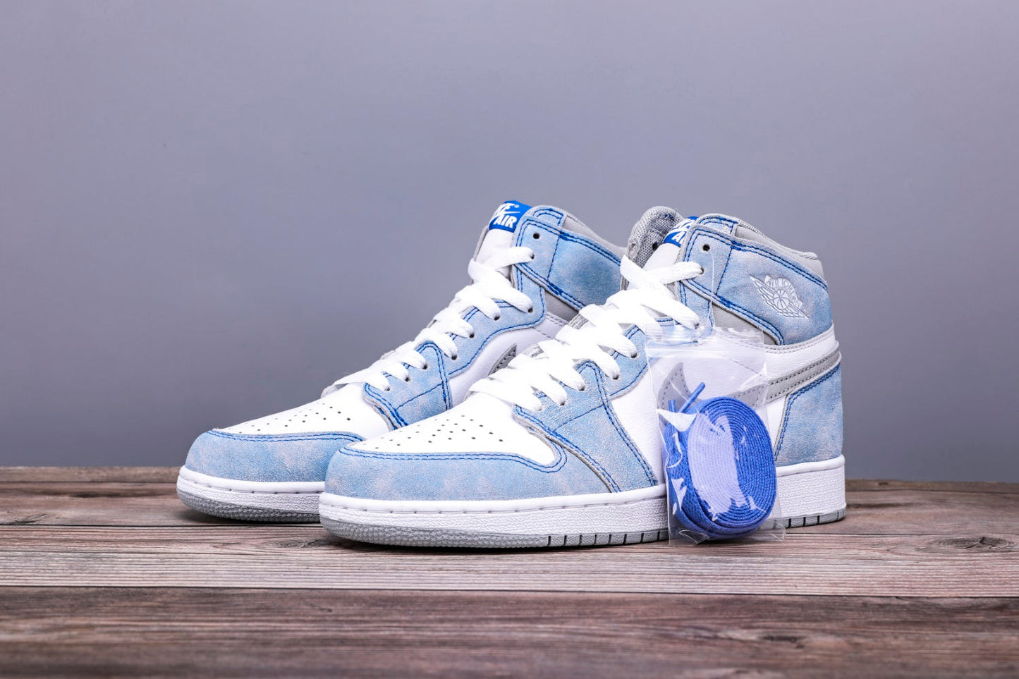 AJ 1 High 'Hyper Royal'