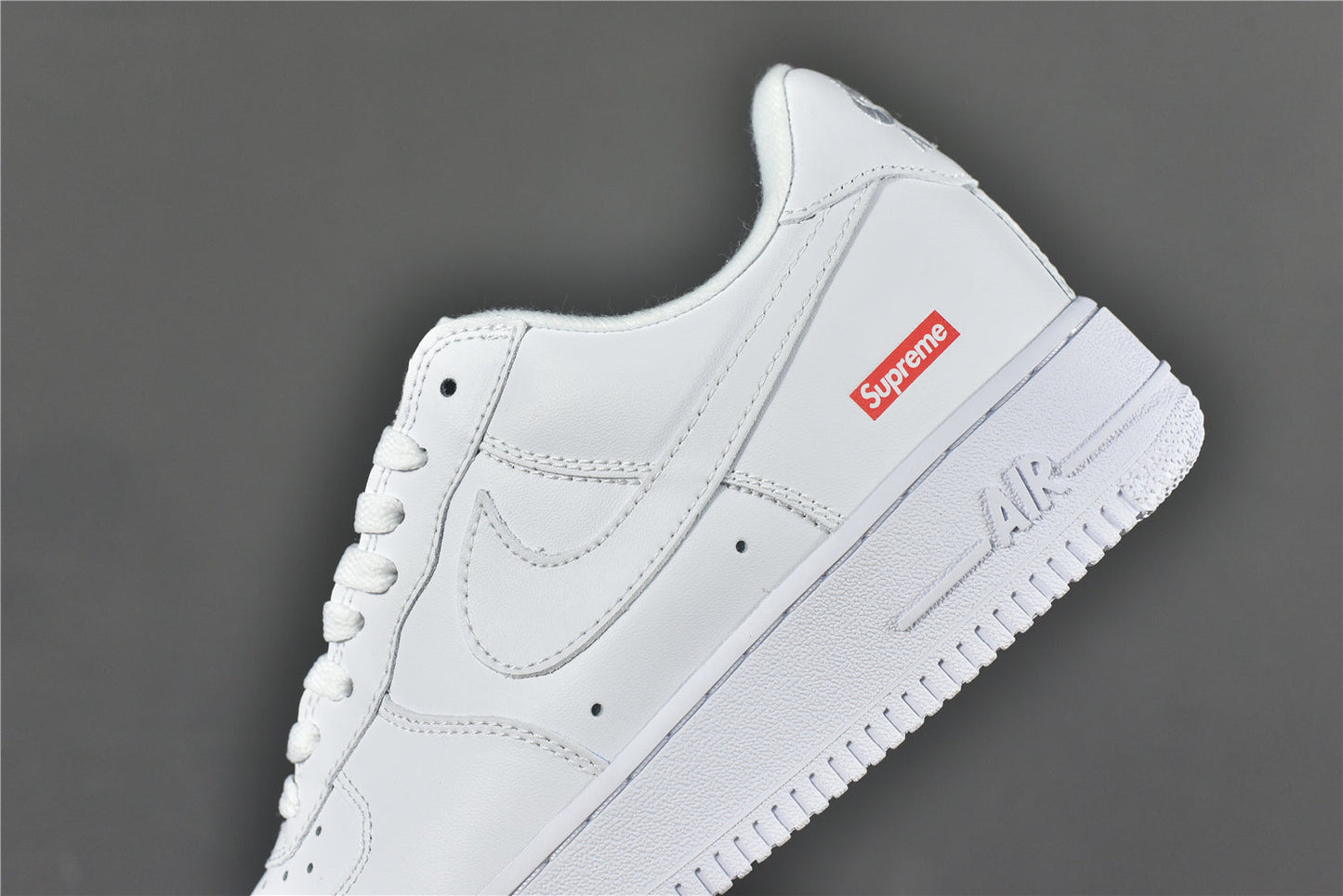 AF 1 x Supreme 'White'