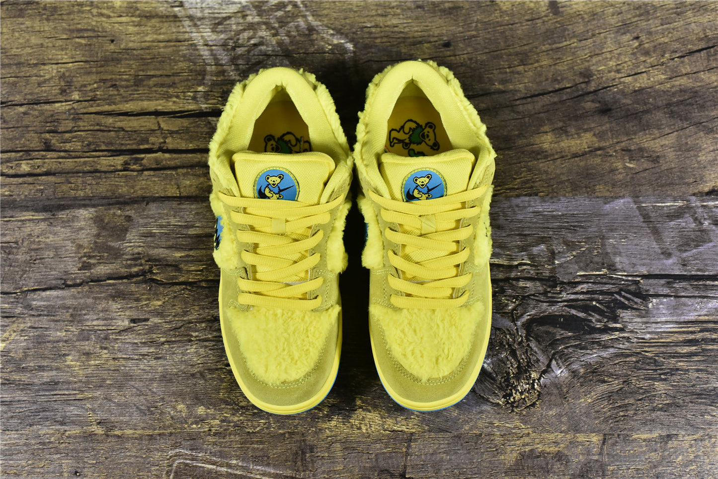 SB Dunk Low x Grateful Dead 'Yellow'