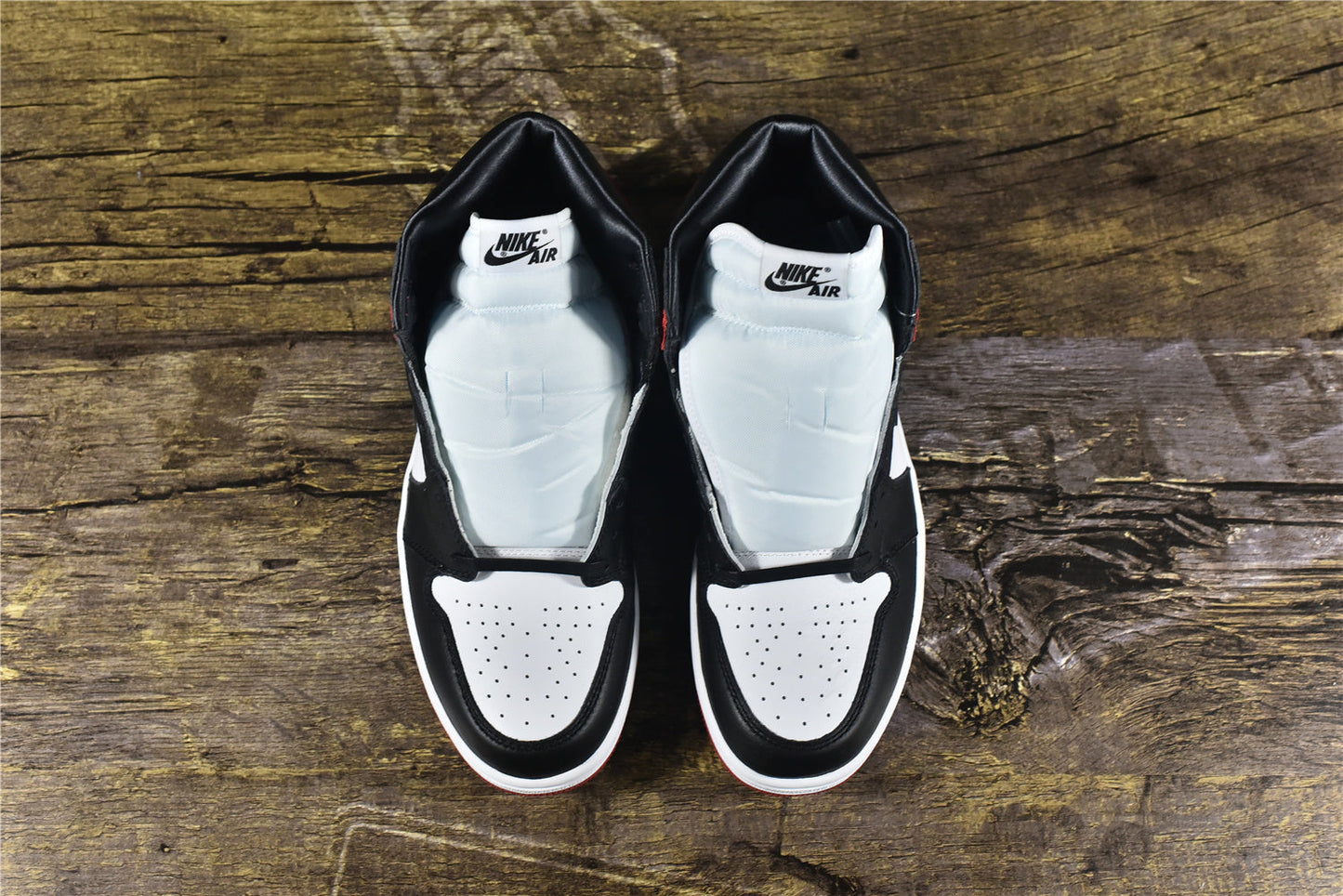 AJ 1 High 'Satin Black Toe'