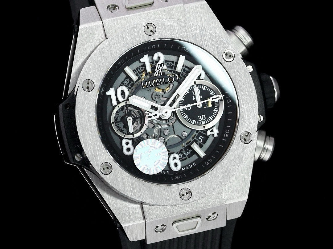 HBT Chronograph - Black White - Black Rubber - Automatic - 42mm