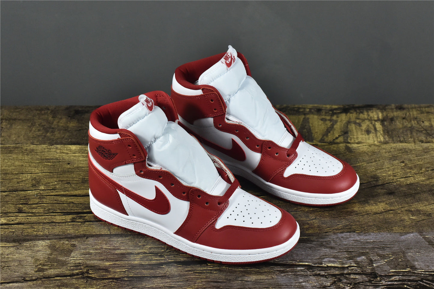 AJ 1 High '85 New Beginnings'