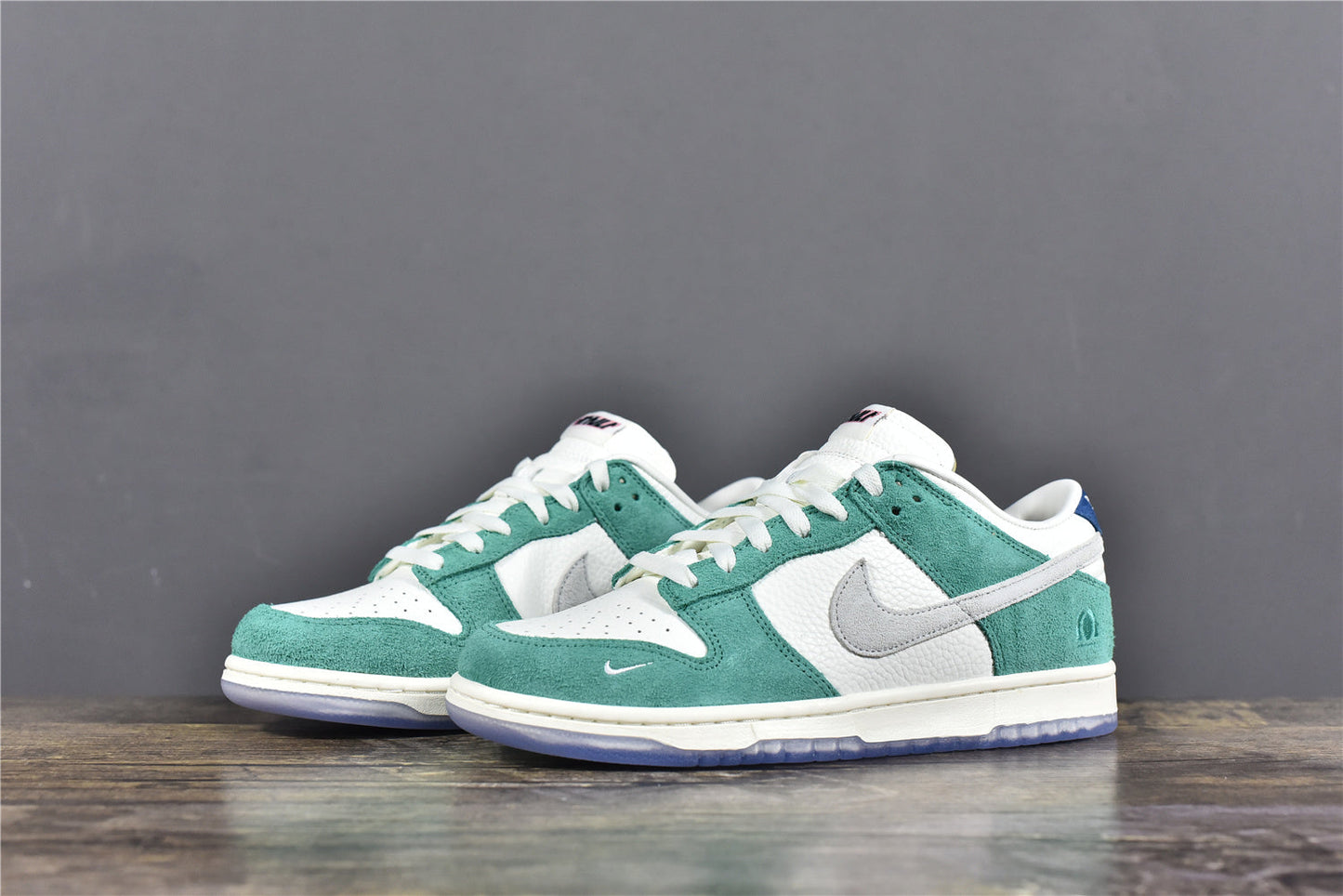 SB Dunk Low x Kasina 'Neptune'