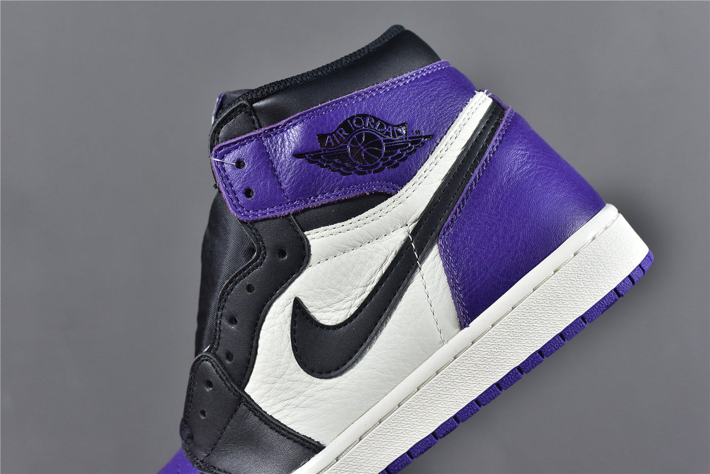 AJ 1 High 'Court Purple'