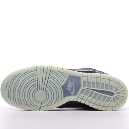 SB Dunk Low 'League Of Legends Pro League'