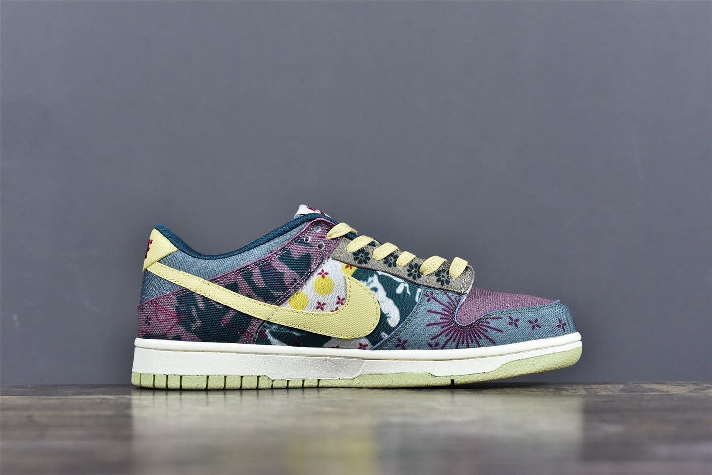Dunk Low Community Garden 'Lemon Wash'