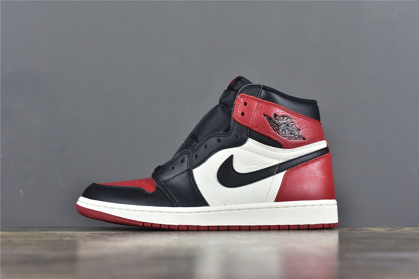 AJ 1 High 'Bred Toe'