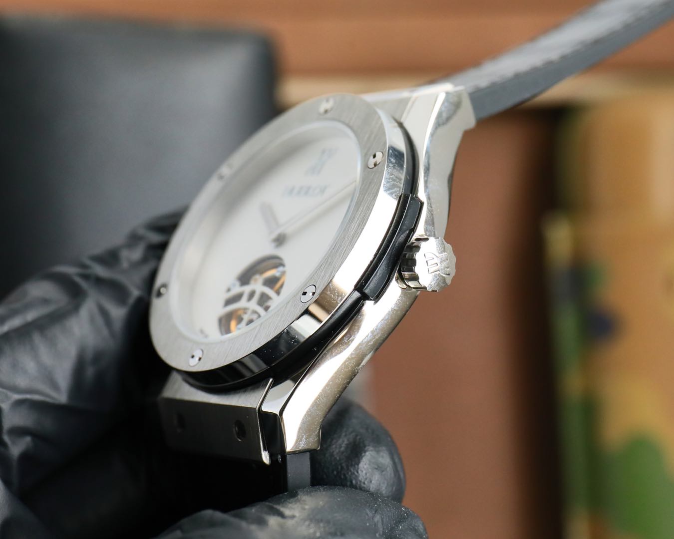 HBT White - Black Leather - Automatic - 45mm
