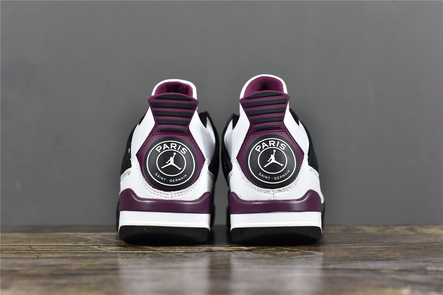 AJ 4 'Paris Saint Germain'