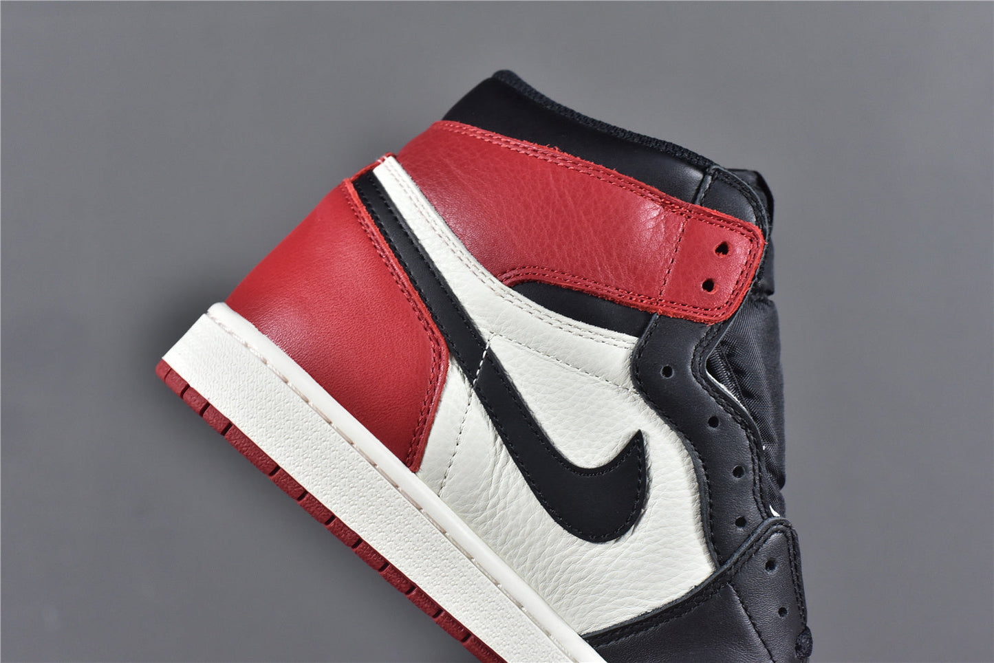 AJ 1 High 'Bred Toe'