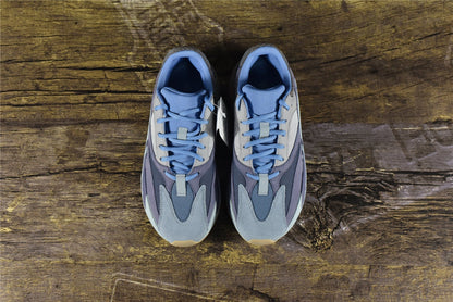 YBoost 700 'Carbon Blue'