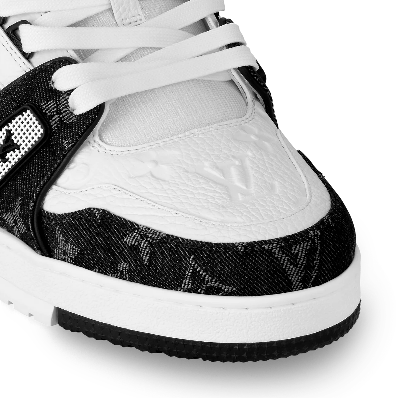 LV Trainer White Black