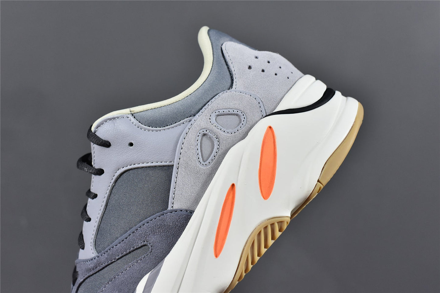 YBoost 700 'Magnet'