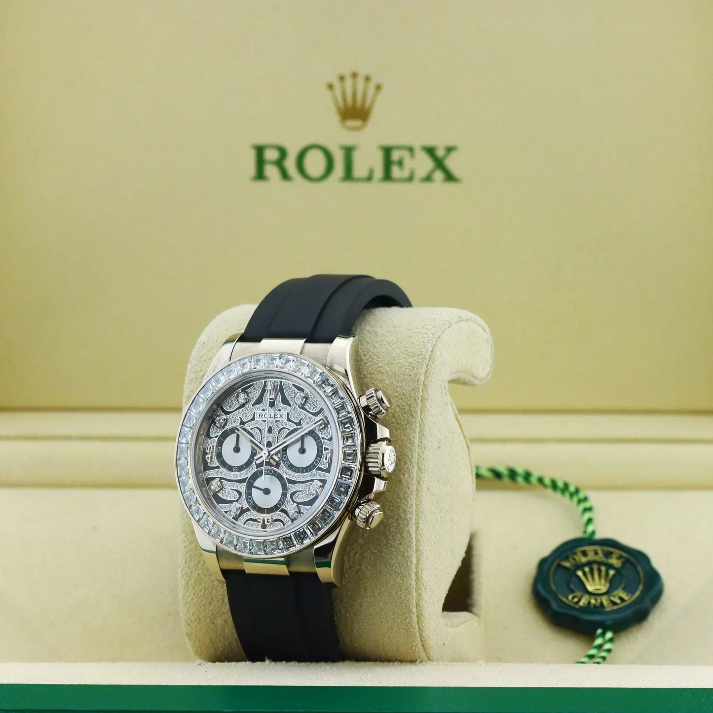 Daytona  40mm  Black Oysterflex Strap 116588TBR