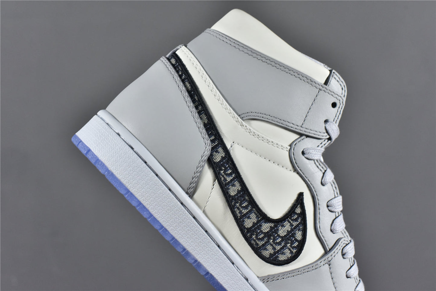AJ 1 High x D!OR