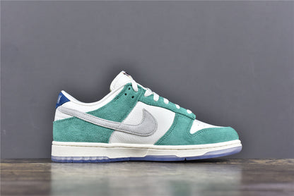 SB Dunk Low x Kasina 'Neptune'
